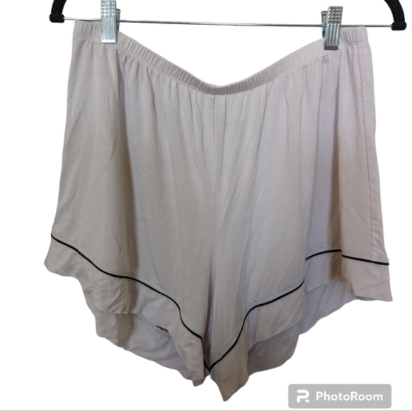 Eberjey light pink with black piping sleeping pajama shorts sz L - Picture 1 of 4